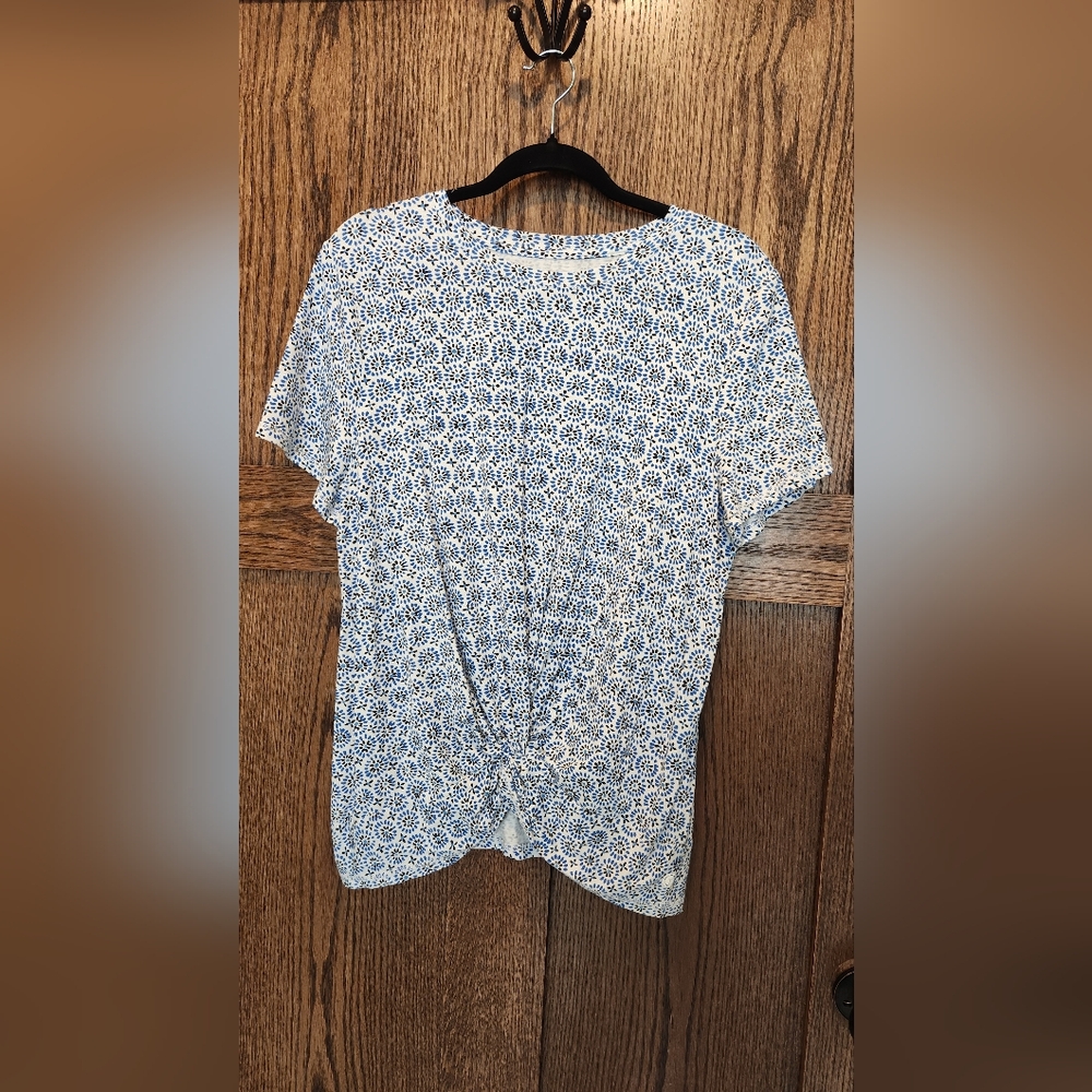 Talbots White and Blue Floral Knot-Front Short Sleeve Top